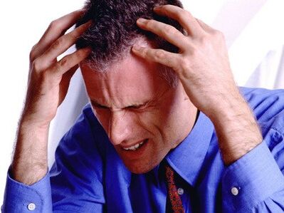 Douleur à la tête pour l'hypertension